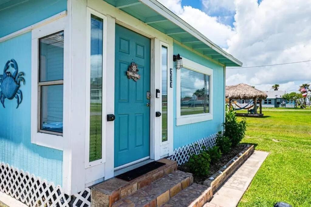 The Cottage - Downtown ロックポート エクステリア 写真